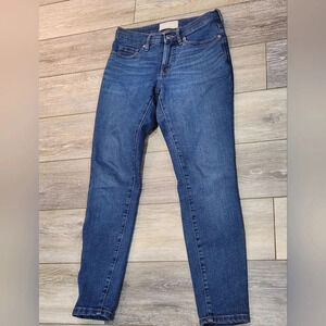 Everlane midrise ankle length medium wash jeans